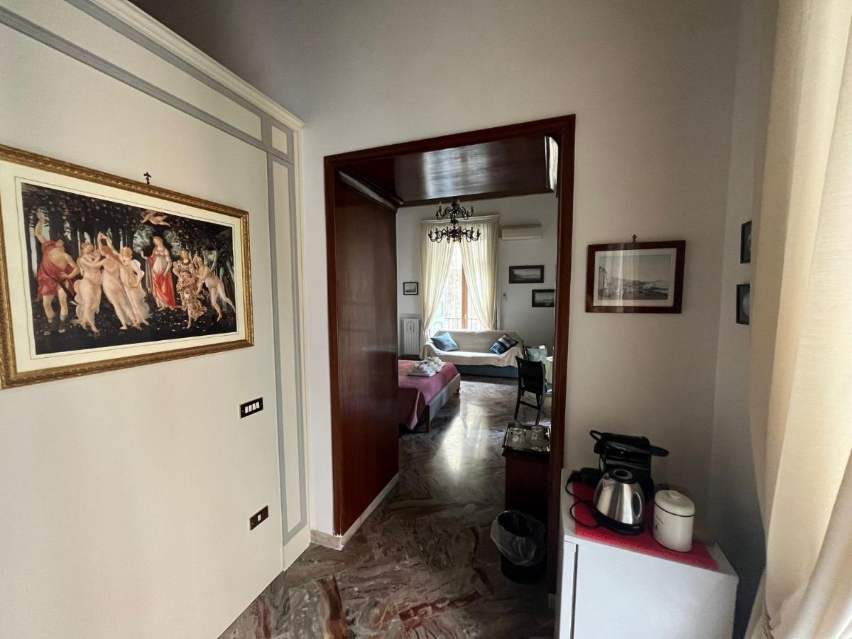 Residenze Pessina Apartment เนเปิลส์ ภายนอก รูปภาพ